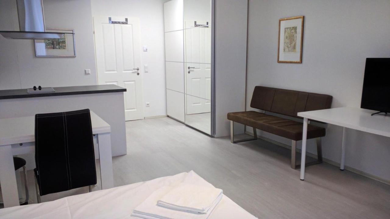 305 Berlin, Studio Apartment, 38M2 2-4 Pers Klagenfurt am Woerthersee Exterior photo